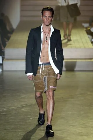 Look 19